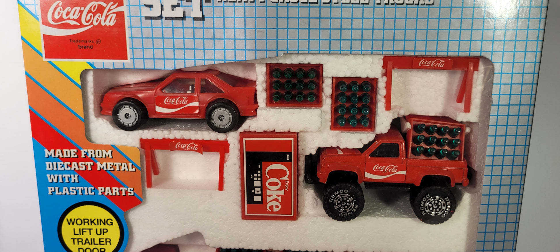 Delivery Semi Truck Remco Coca-Cola Diecast Set Coca Cola Rare Vintage 1988 Red