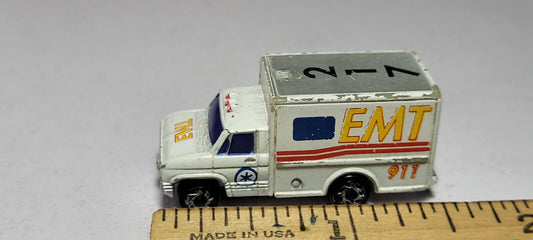 Ford Van EMT Ambulance 217 911 Galoob Micro Machines Rare Vintage