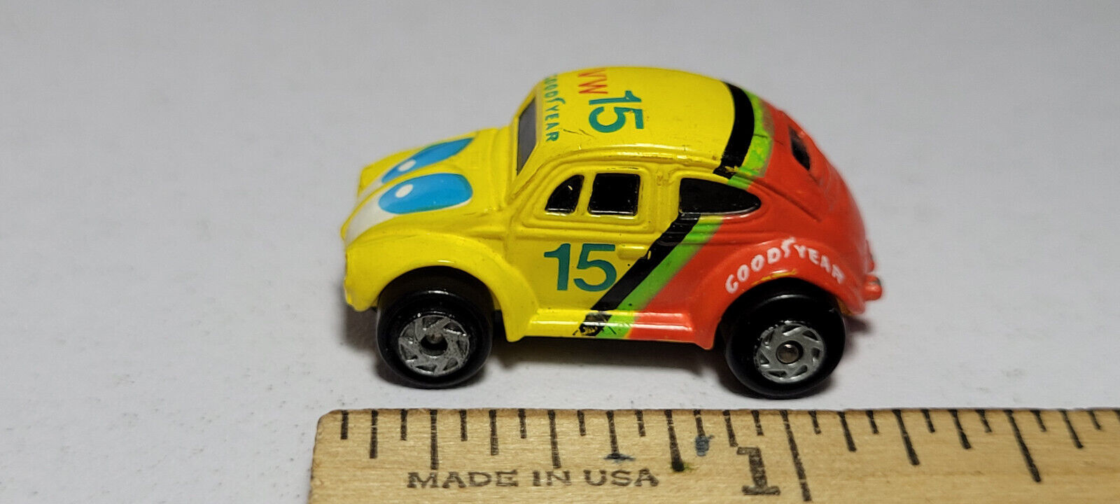 VW Volkswagen Beetle Bug Yellow Blue Eyes 15 Galoob Micro Machines Rare Vintage